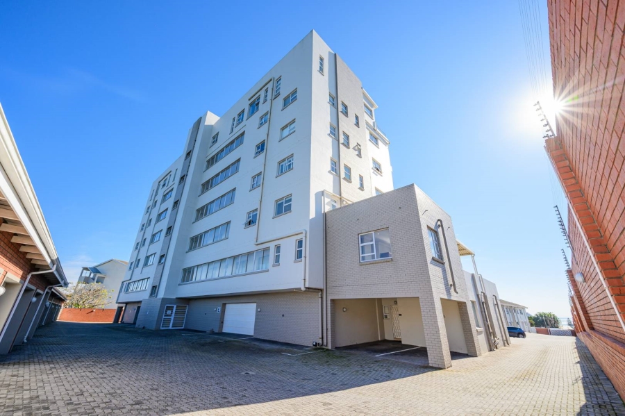 2 Bedroom Property for Sale in Humewood Eastern Cape